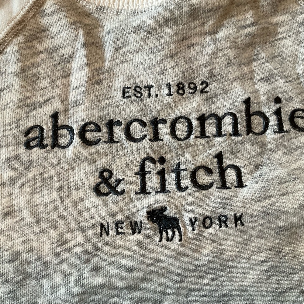 Abercrombie Kids Light Gray Pullover unisex - Picture 4 of 9
